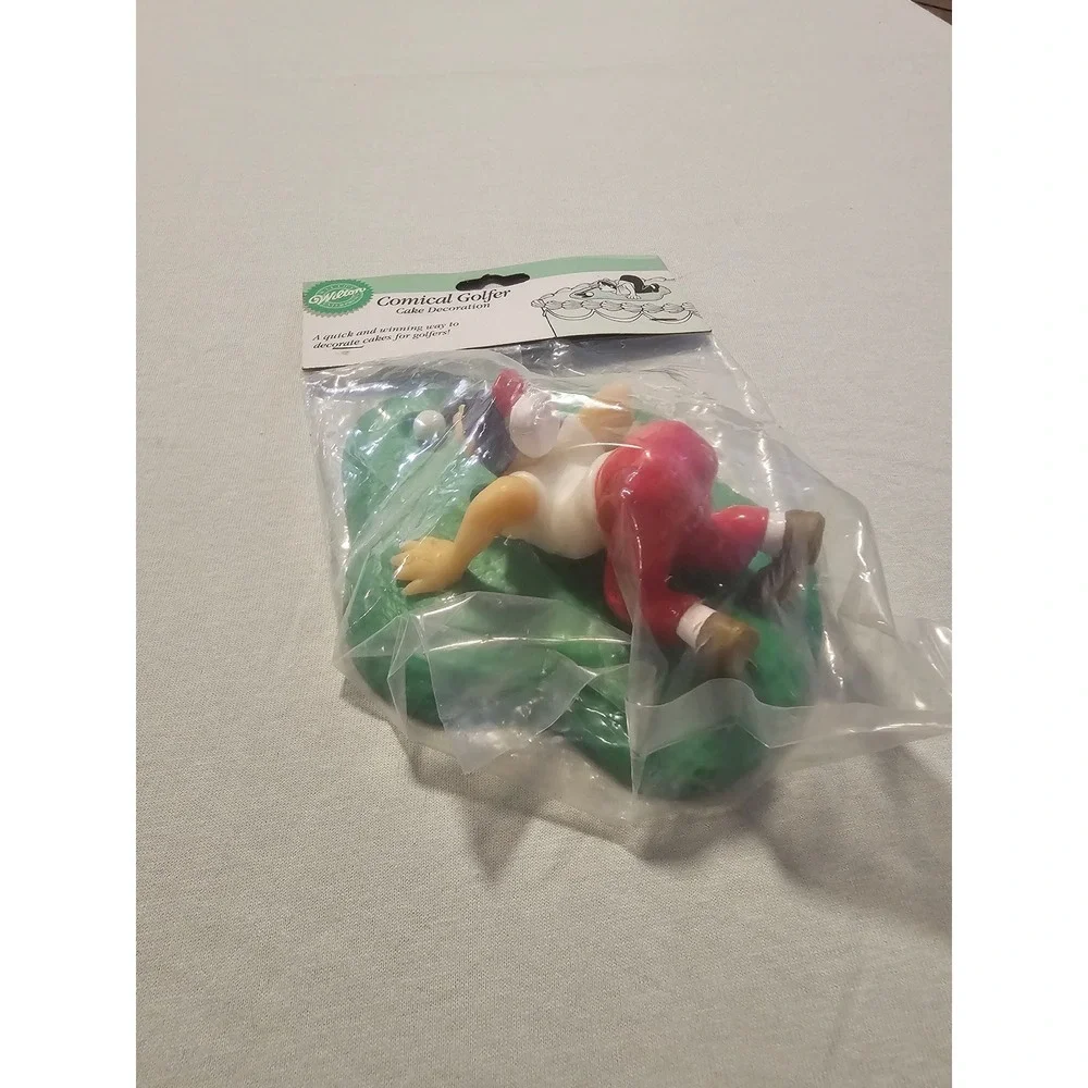 Wilton Comical Golfer Cake Decoration 2113-2554 Vintage 1991 Golf Topper New